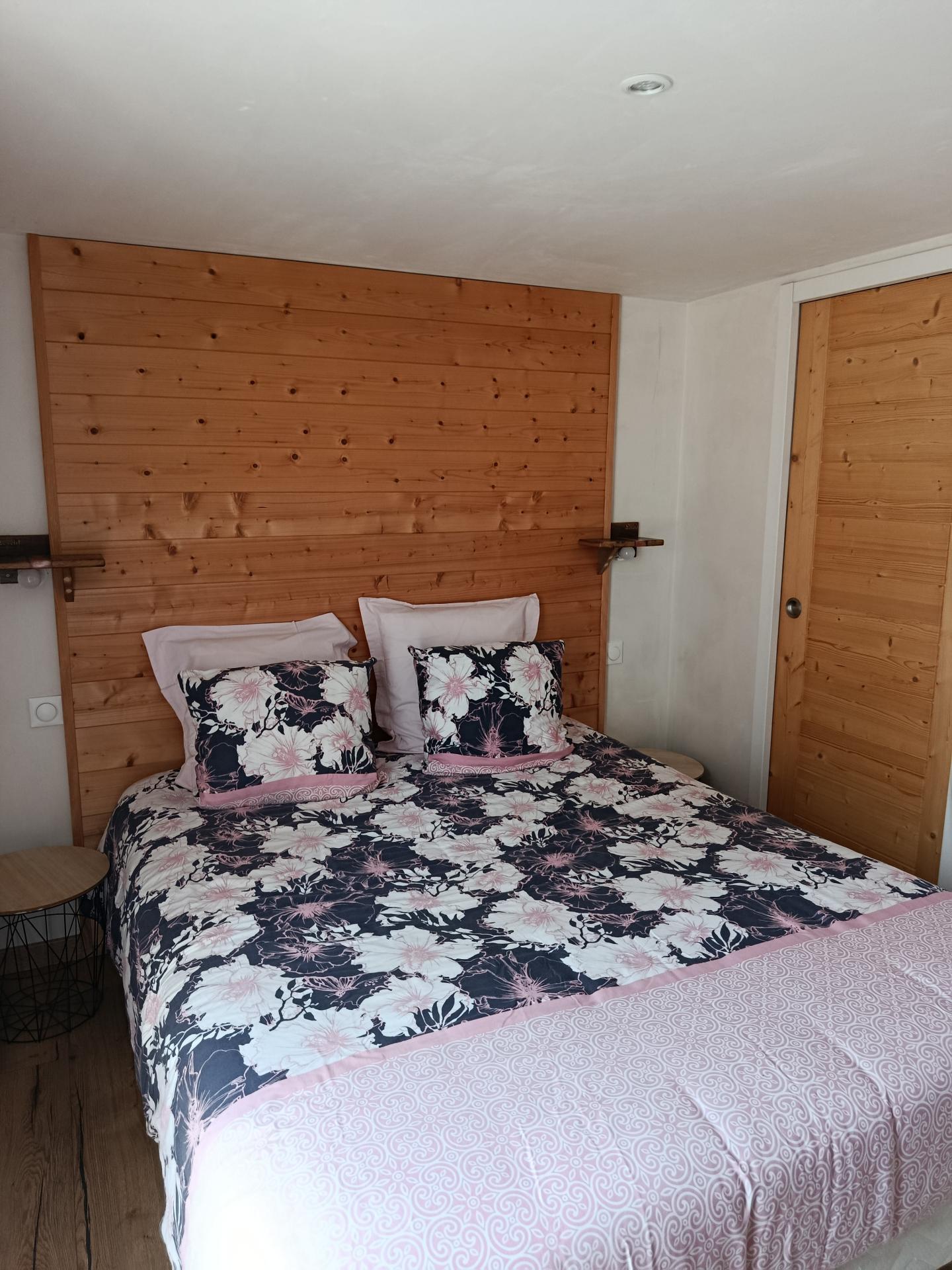 Chambre theme fleurs1